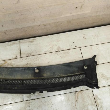 dekorativnaia-nakladka-zabo-dozdevik-vodootvodiashhii-shhitok-ford-focus-2-kabriolet-art-108083-big-3