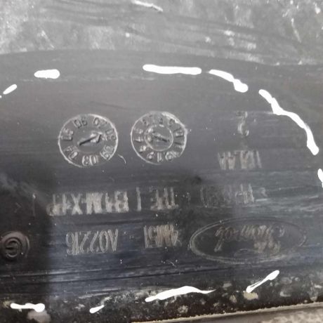 dekorativnaia-nakladka-zabo-dozdevik-vodootvodiashhii-shhitok-ford-focus-2-kabriolet-art-108083-big-5