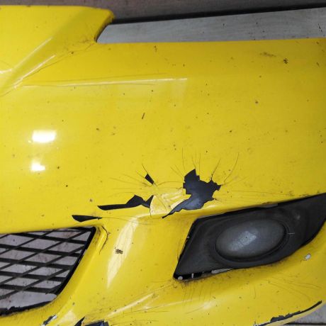 bamper-perednii-mazda-3-bk-xetcbek-defekty-art-108658-big-4