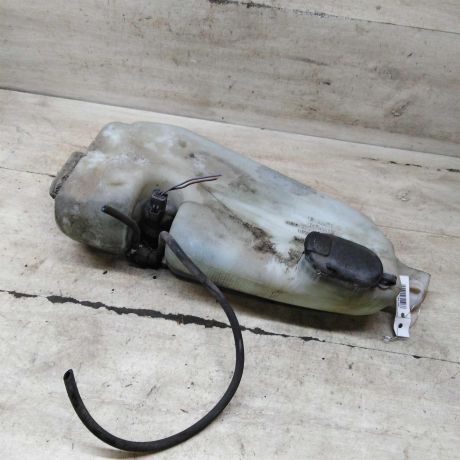 bacok-omyvatelia-renault-sandero-i-art-108758-big-0