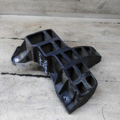 kronstein-krepleniia-bampera-zadnii-levyi-renault-sandero-i-art-109207-big-0