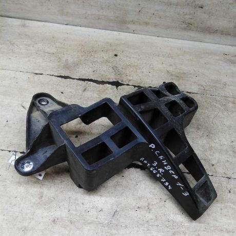 kronstein-krepleniia-bampera-zadnii-pravyi-renault-sandero-i-art-109271-big-0