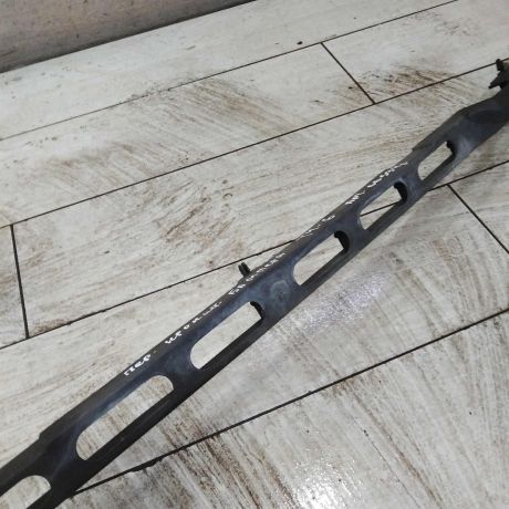 kronstein-krepleniia-perednego-bampera-volkswagen-transporter-t4-art-109297-big-6