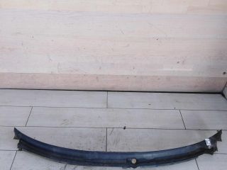 zabo-dozdevik-vodootvodiashhii-shhitok-audi-a6-c5-art-109820