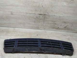 resetka-v-bamper-audi-a6-c5-art-109838