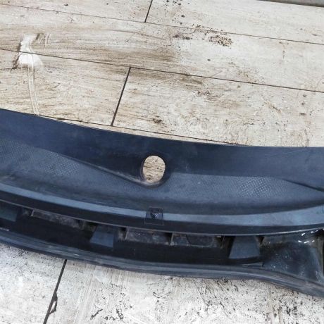 dekorativnaia-nakladka-dozdevik-vodootvodiashhii-shhitok-nissan-tiida-i-defekt-art-110068-big-6