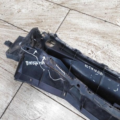 dekorativnaia-nakladka-dozdevik-vodootvodiashhii-shhitok-nissan-tiida-i-defekt-art-110068-big-8