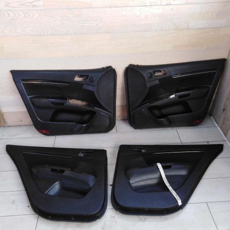 obsivka-dveri-geely-emgrand-ec7-art-110106-big-0