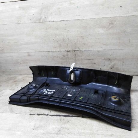 obsivka-bagaznika-nakladka-nissan-tiida-i-art-110327-big-0
