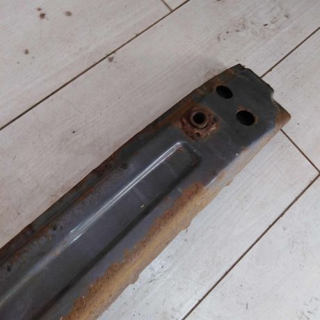 usilitel-perednego-bampera-geely-emgrand-ec7-art-110339-big-1