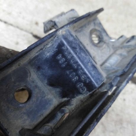 kronstein-pravyi-perednego-bampera-volkswagen-passat-b6-art-110565-big-4