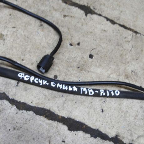 forsunka-omyvatelia-lobovogo-stekla-dve-stuki-mercedes-a-klass-i-w168-restailing-art-110712-big-2