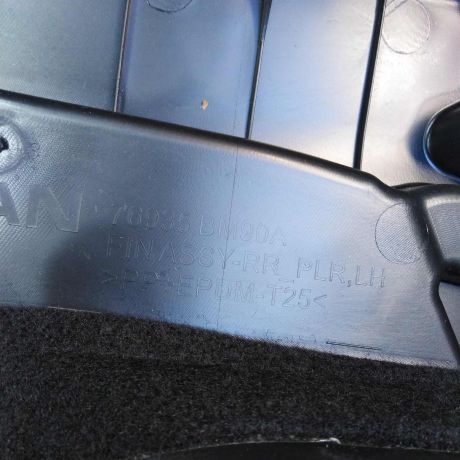 obsivka-stoiki-salona-nakladka-zadniaia-levaia-nissan-qashqai-ii-restailing-art-111286-big-7