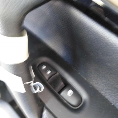 obsivka-dveri-nissan-qashqai-ii-restailing-peredniaia-pravaia-art-111293-big-8