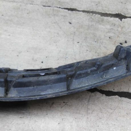 resetka-bampera-pravaia-toyota-rav4-iv-xa40-art-111940-big-4