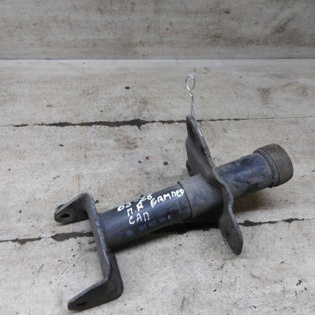 kronstein-perednego-usilitelia-pravyi-volkswagen-passat-b5-art-112187-big-0