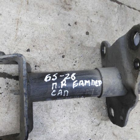 kronstein-perednego-usilitelia-pravyi-volkswagen-passat-b5-art-112187-big-1
