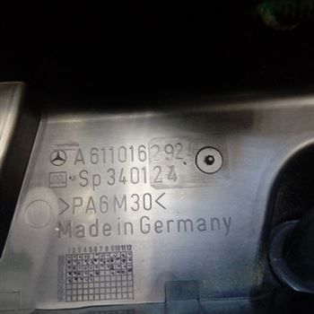 nakladka-dekorativnaia-kryska-dvigatelia-mercedes-benz-w638-dvigatel-22-cdi-611980-art-11698-big-3