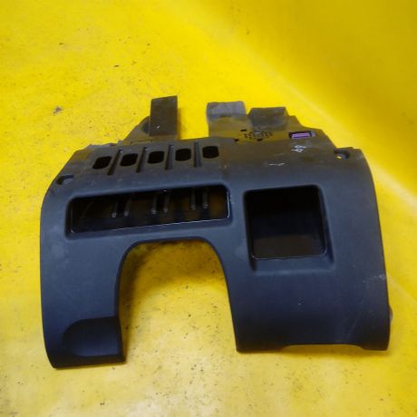 nakladka-torpedy-audi-a4-b7-art-13227-big-0