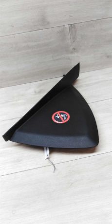 nakladka-na-torpedo-bokovaia-pravaia-ford-focus-iii-art-15063-big-0