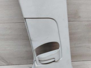 obsivka-stoiki-verxniaia-sredniaia-levaia-ford-focus-iii-art-15069