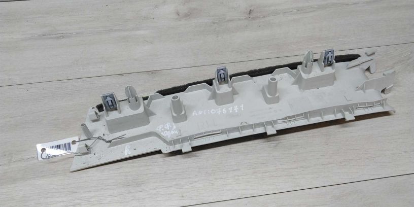 nakladka-salona-pravaia-ford-focus-3-art-15322-big-1