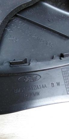 nakladka-salona-pravaia-ford-focus-3-art-15323-big-3