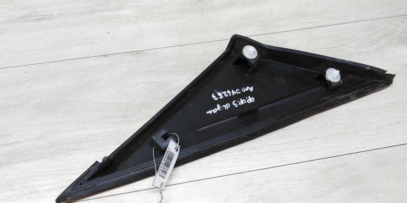 plastik-salona-ford-focus-3-art-15365-big-1