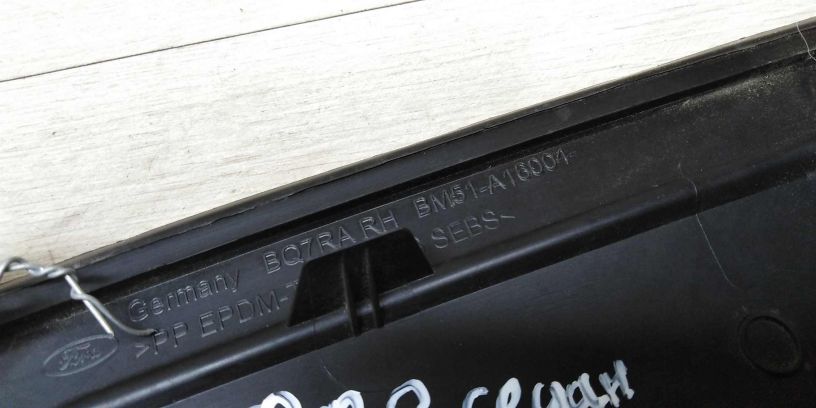 obsivka-vnutrenniaia-ford-focus-3-art-16006-big-2