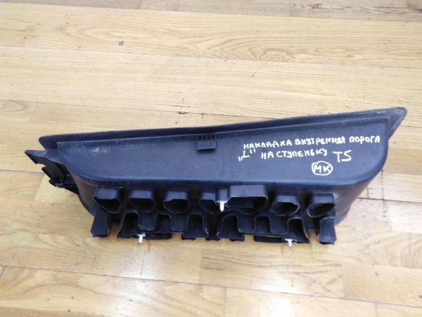 nakladka-poroga-levaia-volkswagen-transporter-t5-art-16810-big-2