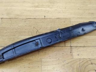 nakladka-levaia-pod-krylo-volkswagen-polo-sedan-art-17375