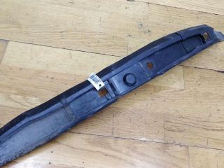 nakladka-pravaia-pod-krylo-volkswagen-polo-sedan-art-17376