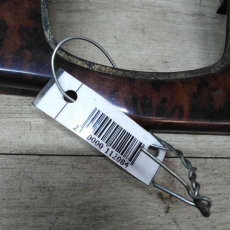 nakladka-centralnoi-konsoli-audi-a8-d2-art-18684-big-4