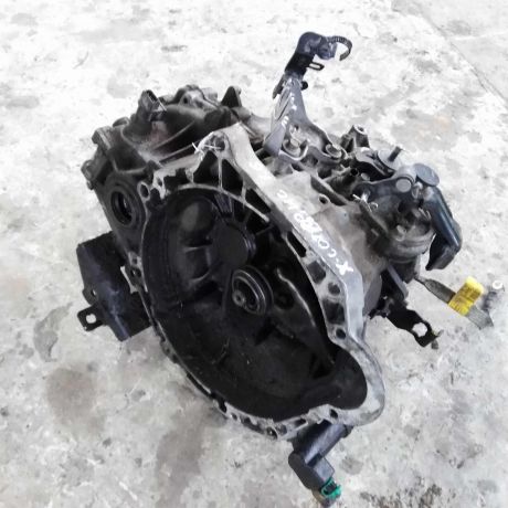 mkpp-hyundai-solaris-16i-art-19099-big-0