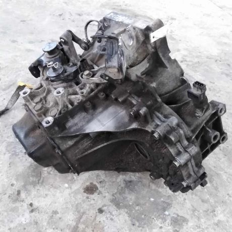 mkpp-hyundai-solaris-16i-art-19099-big-5