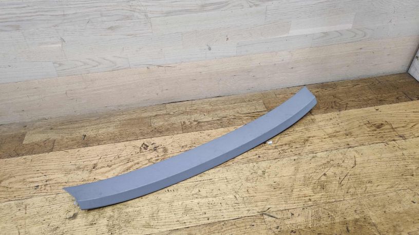 nakladka-verxniaia-v-bagaznike-volkswagen-touareg-art-20016-big-0