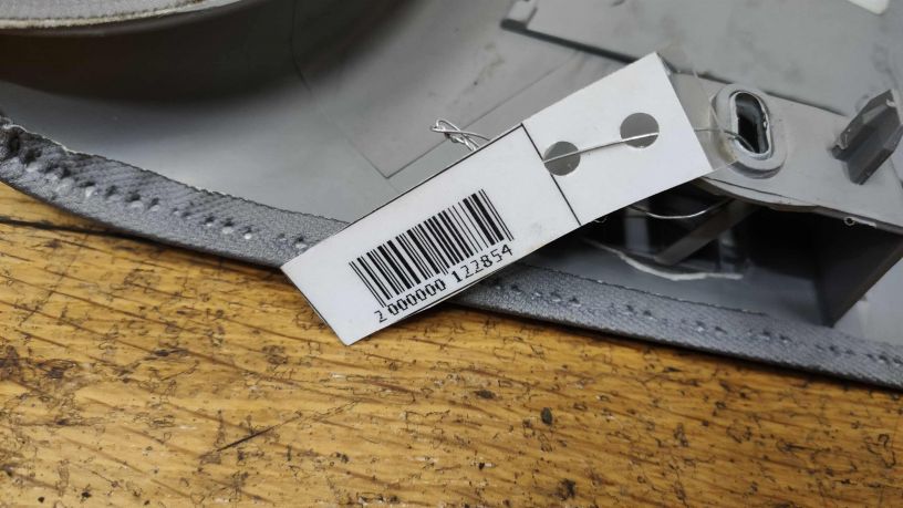 nakladka-verxnei-zadnei-pravoi-stoiki-volkswagen-touareg-art-20026-big-3