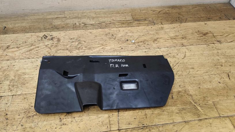 nakladka-torpedy-pravaia-volkswagen-touareg-art-20420-big-0