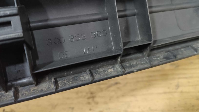 porog-vnutrennii-volkswagen-passat-b6-salona-art-20756-big-1