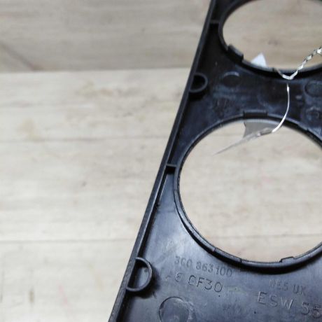 nakladka-centralnoi-torpedy-volkswagen-passat-b6-art-21212-big-1