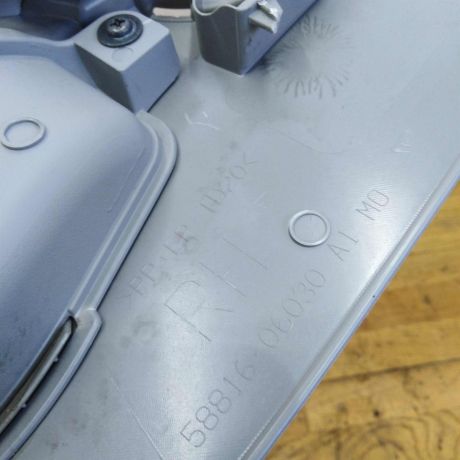 nakladka-salona-pravaia-nizniaia-paneli-toyota-camry-v40-art-21594-big-2