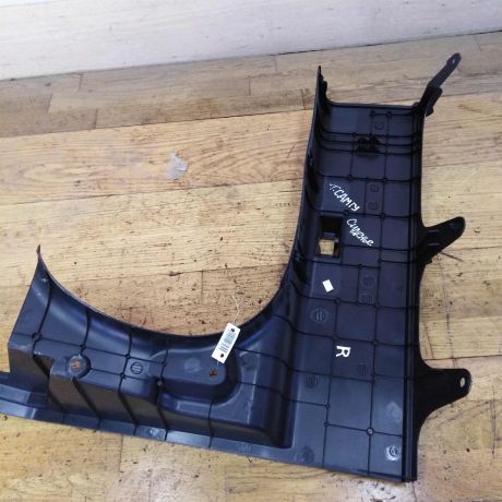 nakladka-pod-sidene-pravaia-toyota-camry-v40-art-21699-big-1