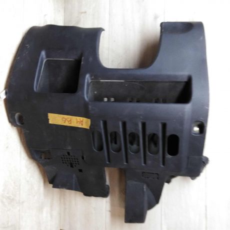 nakladka-nizniaia-torpedy-audi-a4-b6-8e-art-25330-big-0