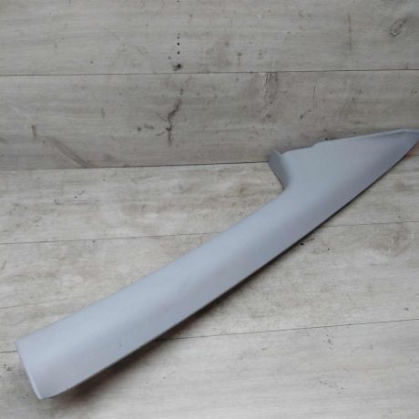 nakladka-na-peredniuiu-pravuiu-stoiku-salona-ford-focus-2-do-rest-20i-aqda-art-26029-big-0