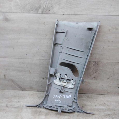 nakladka-na-sredniuiu-stoiku-levaia-ford-focus-2-do-rest-sedan-art-26032-big-3
