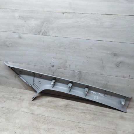 peredniaia-levaia-nakladka-stoiki-salona-ford-focus-2-do-rest-20i-aqda-art-26367-big-1