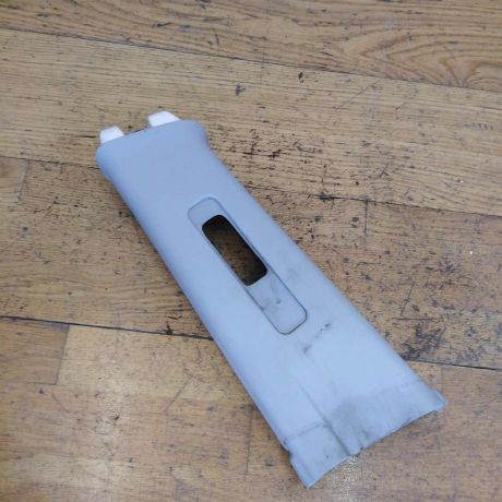 nakladka-vnutrenniaia-srednei-stoiki-salona-verxniaia-levaia-mazda-3-bk-xetcbek-art-29939-big-0