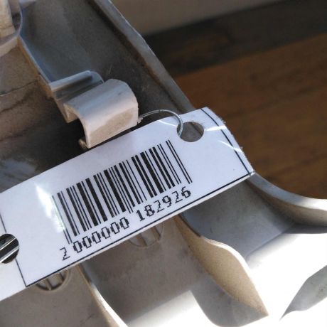 nakladka-vnutrenniaia-srednei-stoiki-salona-verxniaia-levaia-mazda-3-bk-xetcbek-art-29939-big-2