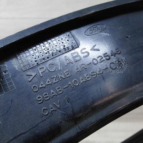 nakladka-na-panel-priborov-shhitok-ford-focus-1-rest-art-31279-big-0