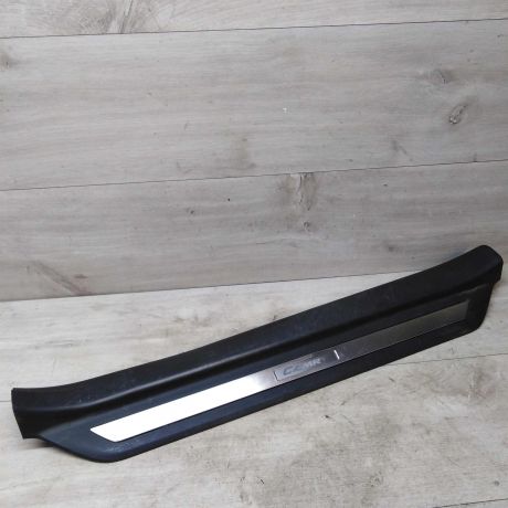 nakladka-poroga-vnutrenniaia-peredniaia-pravaia-toyota-camry-v40-art-31432-big-0